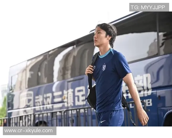 邓卓翔参加A级教练员培训班明年是否执教三镇仍待确认